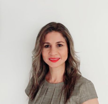 Arianna Eloisa Pérez Bruzco